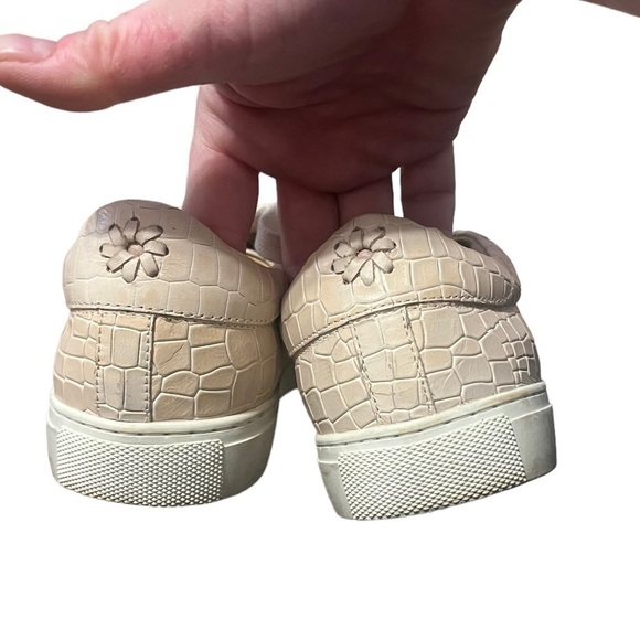 Jack Rogers Rory pink croc sneaker - Picture 6 of 10